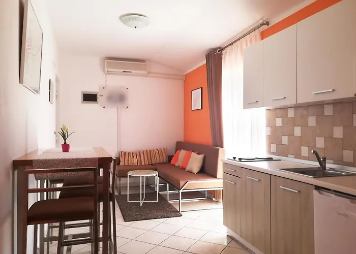 Pejic Apartman Póla